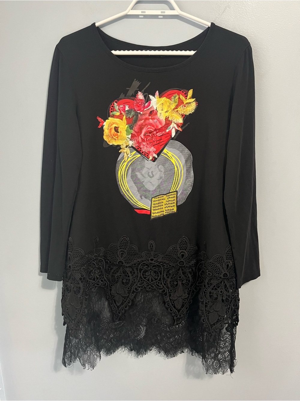 P&M Exterior Black Floral Heart Graphic Lace-Hem Cotton Tunic Size EU 46 L/XL
